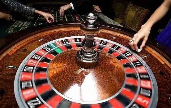 Filipino player placing a sportsbook bet on mines game mobile browser